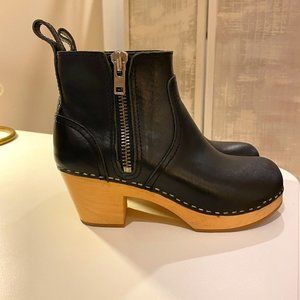 Swedish Hasbeens Women's Zip Emy Clog Booties Black Size 36